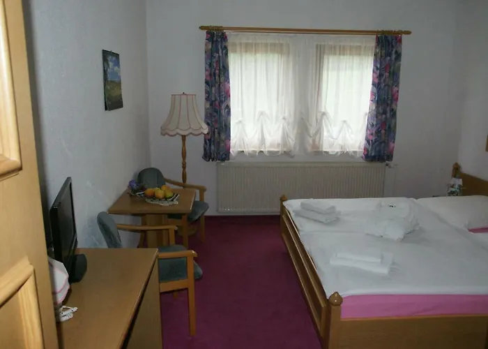 & Restaurant Danelchristelgut فندق